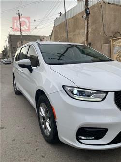 دودج كارافان